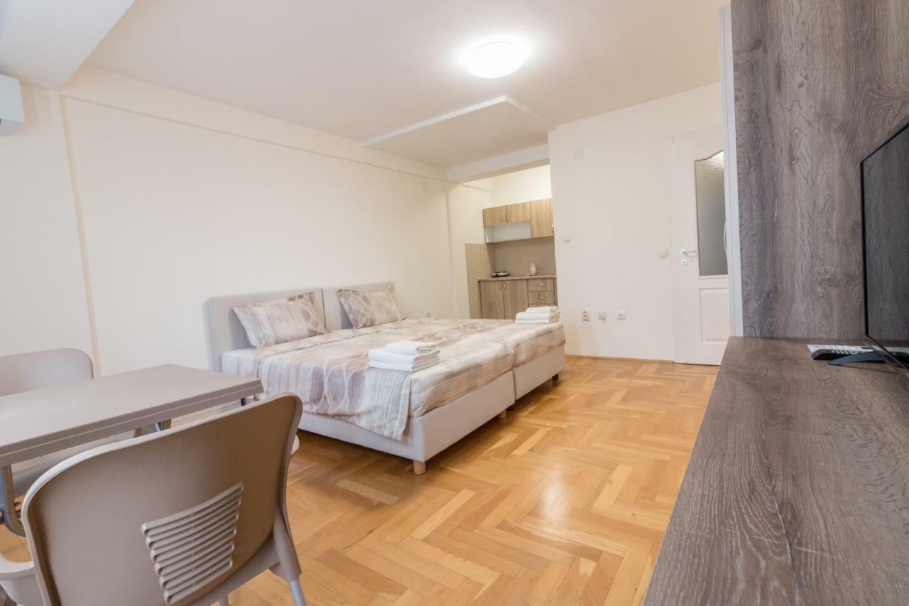 Comfy Apartments-Ohrid Buitenkant foto