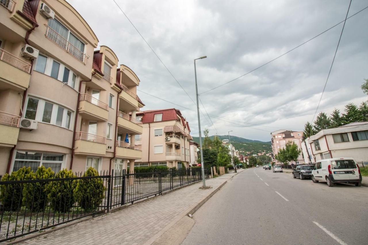 Comfy Apartments-Ohrid Buitenkant foto